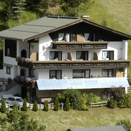 Gaestehaus Winsauer Penzion Mittelberg